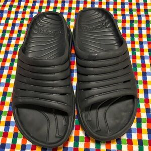 HOKA Ora Recovery Slides 8